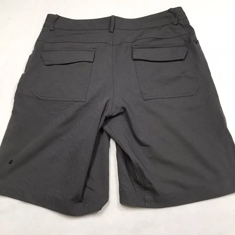 LULULEMON Cadence Commute Shorts Men 32 Gray Stretch Quick Dry Casual Chino